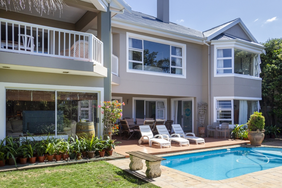 5 Bedroom Property for Sale in Kleinemonde Eastern Cape